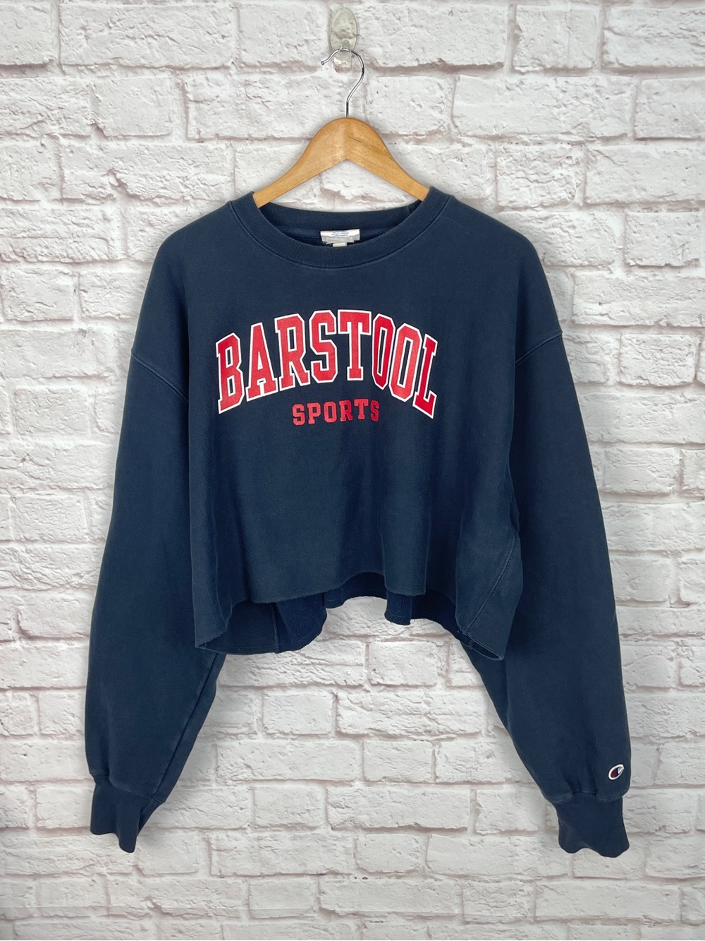 Barstool Sports Red Logo Navy Cropped Sweatshirt Size XXL